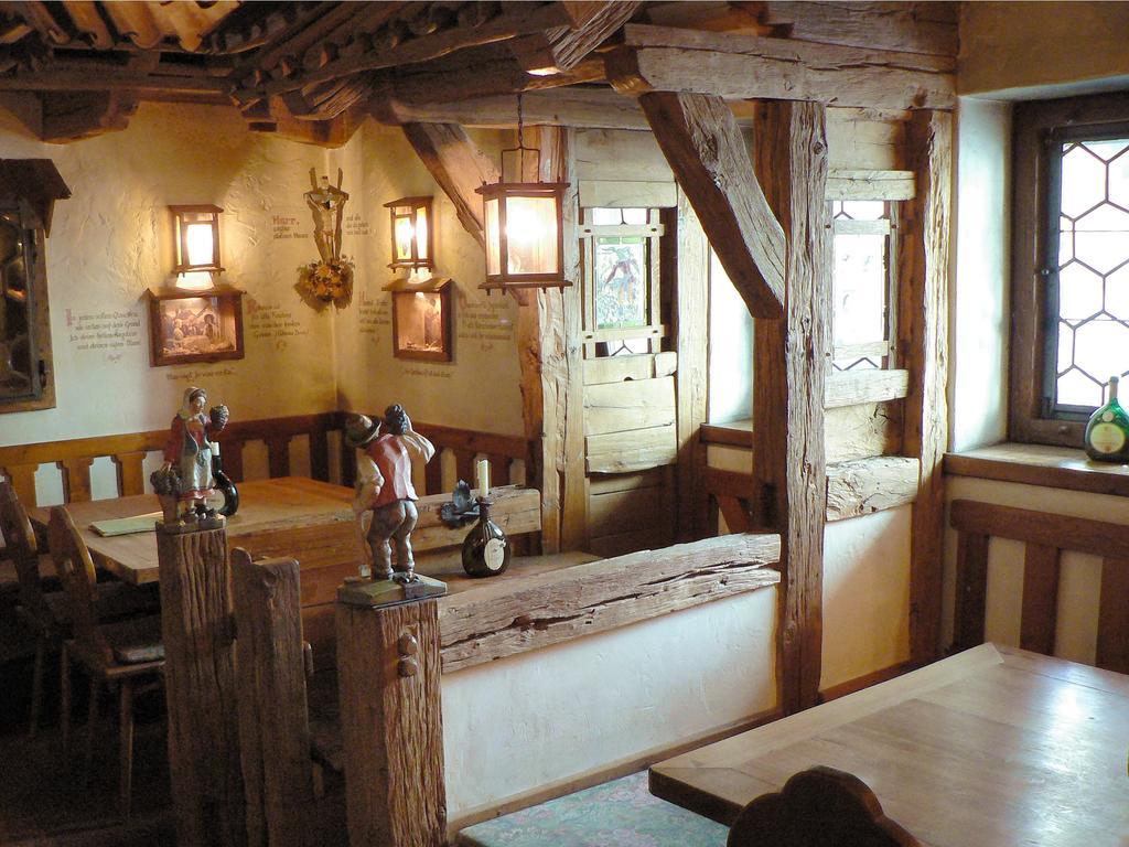Hotel Till Eulenspiegel - Nichtrauchhotel - Garni Вюрцбург Экстерьер фото